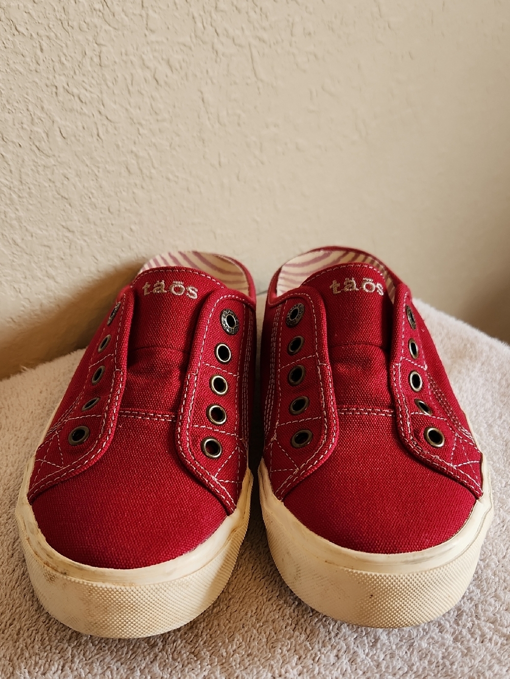 Taos Footwear Red Canvas Slip-On Mules with Cream Sole
